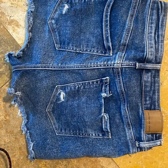 American Eagle Outfitters Ripped Indigo Jean Shorts - Picture 2 of 3